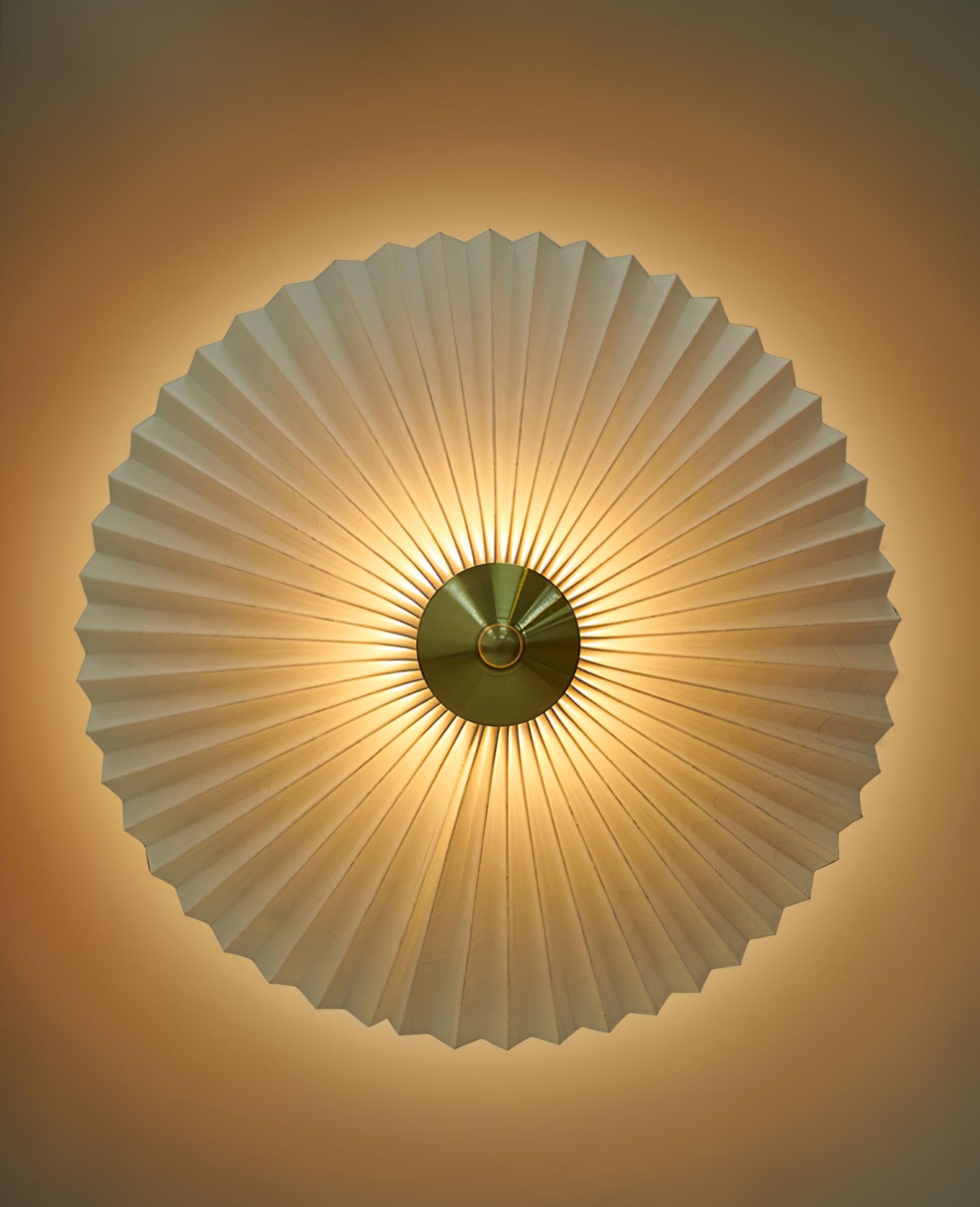elegant-pleated-fabric-shade-table-lamp-with-gold-finish-for-mid-century-modern-home-decor