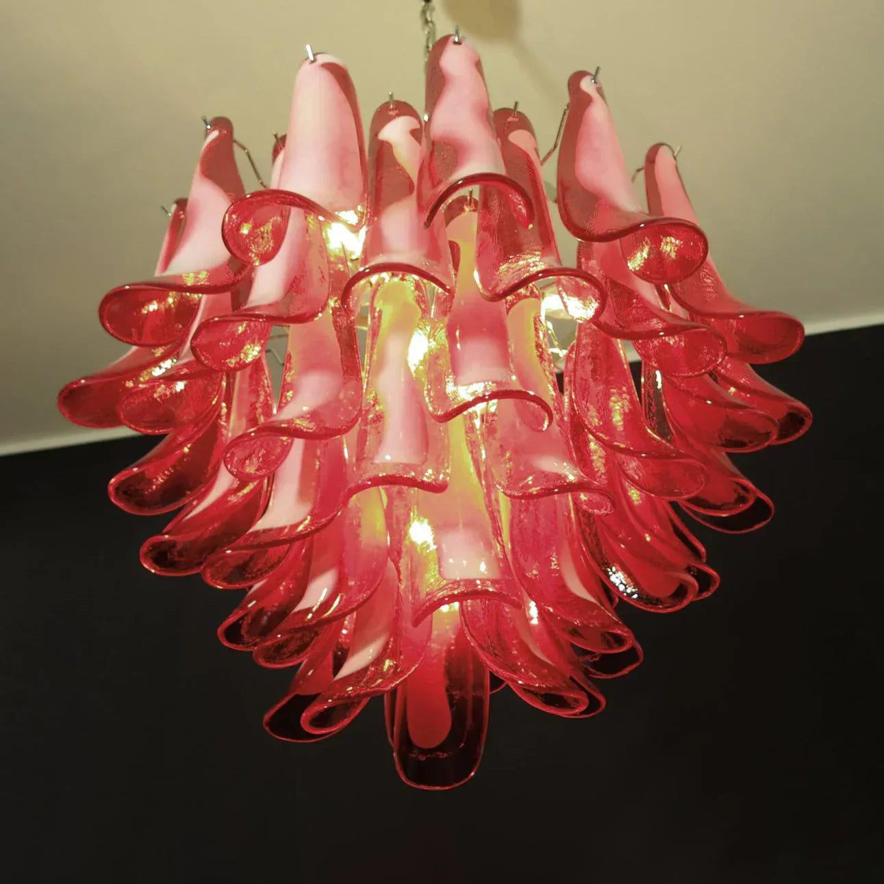 elegant-red-murano-glass-petal-chandelier-mid-century-modern-pendant-lighting