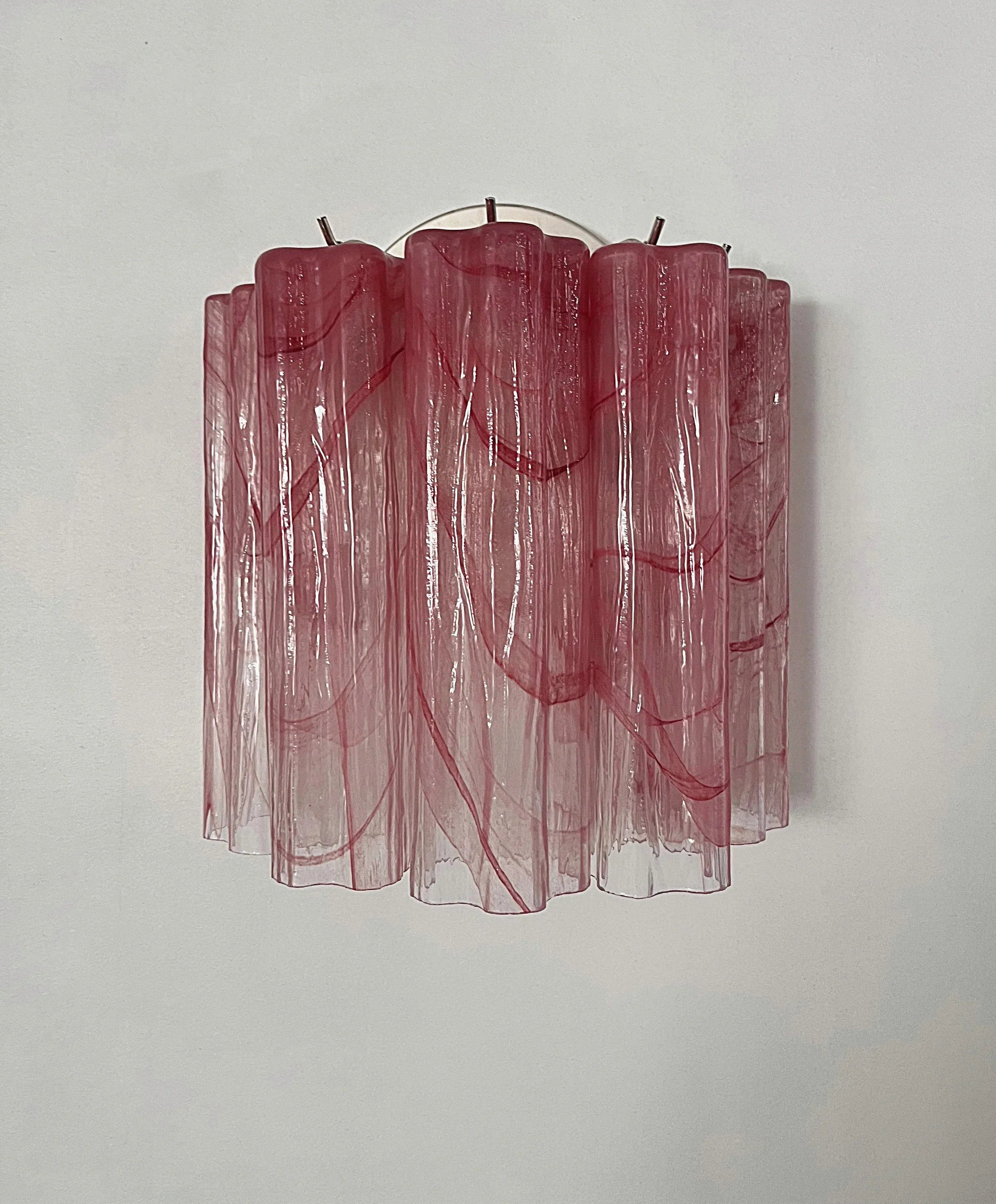 elegant-star-shaped-murano-pink-glass-tube-wall-sconce-luxury-handcrafted-lighting