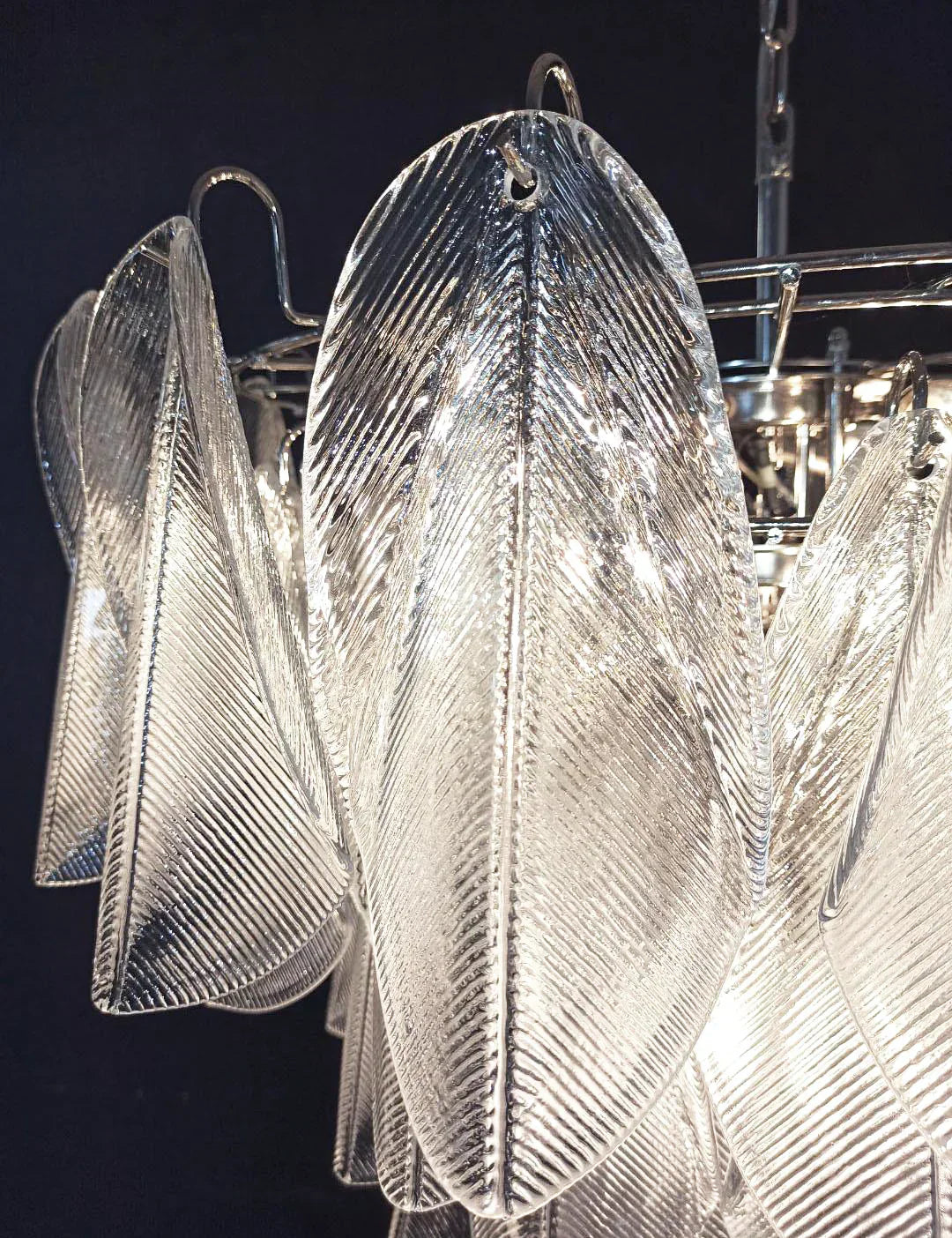 elegant-transparent-murano-glass-leaf-chandelier-for-modern-living-rooms-and-foyers