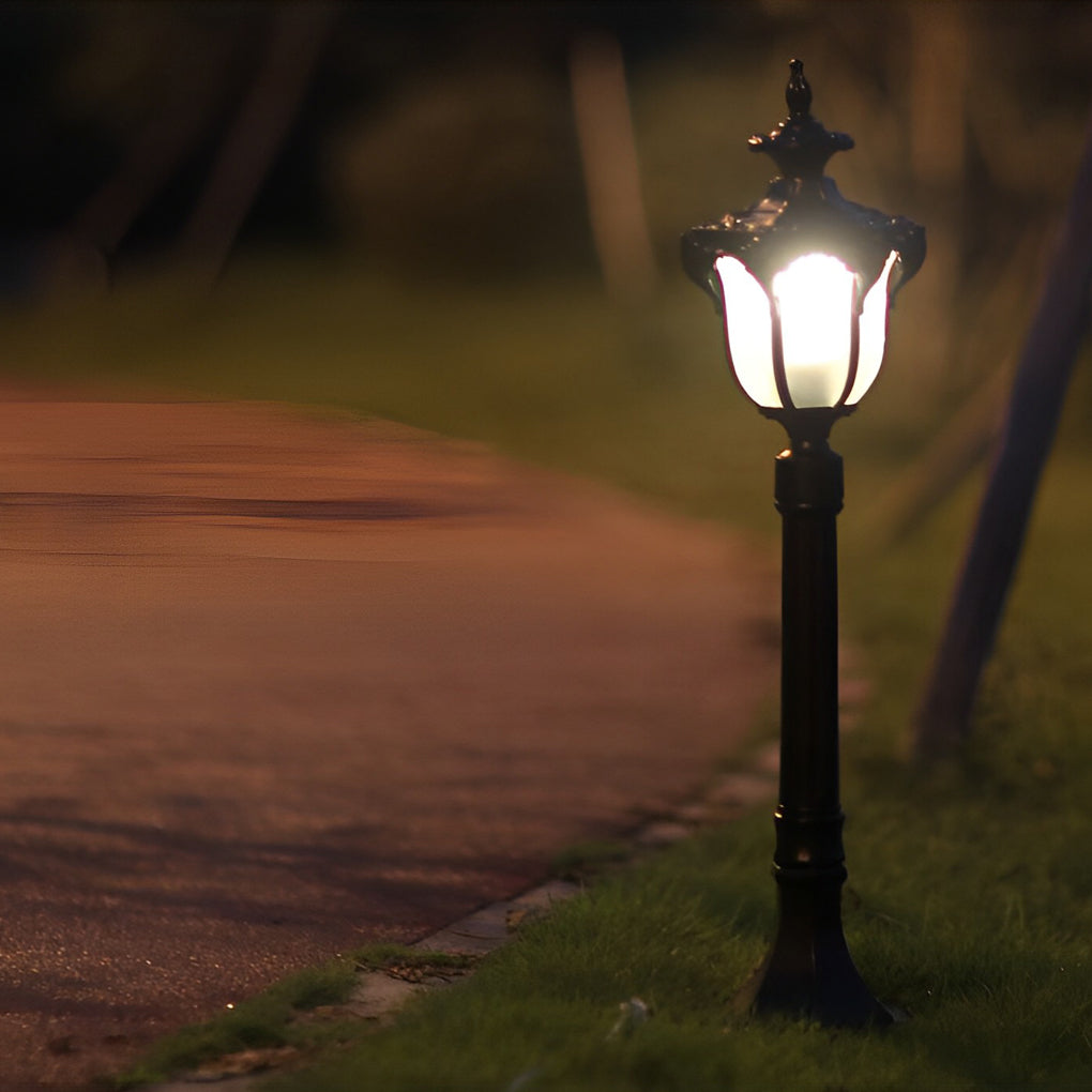 European Style Waterproof Outdoor Garden Pathway Post Light Aluminum Lawn Lamp 31 Inch