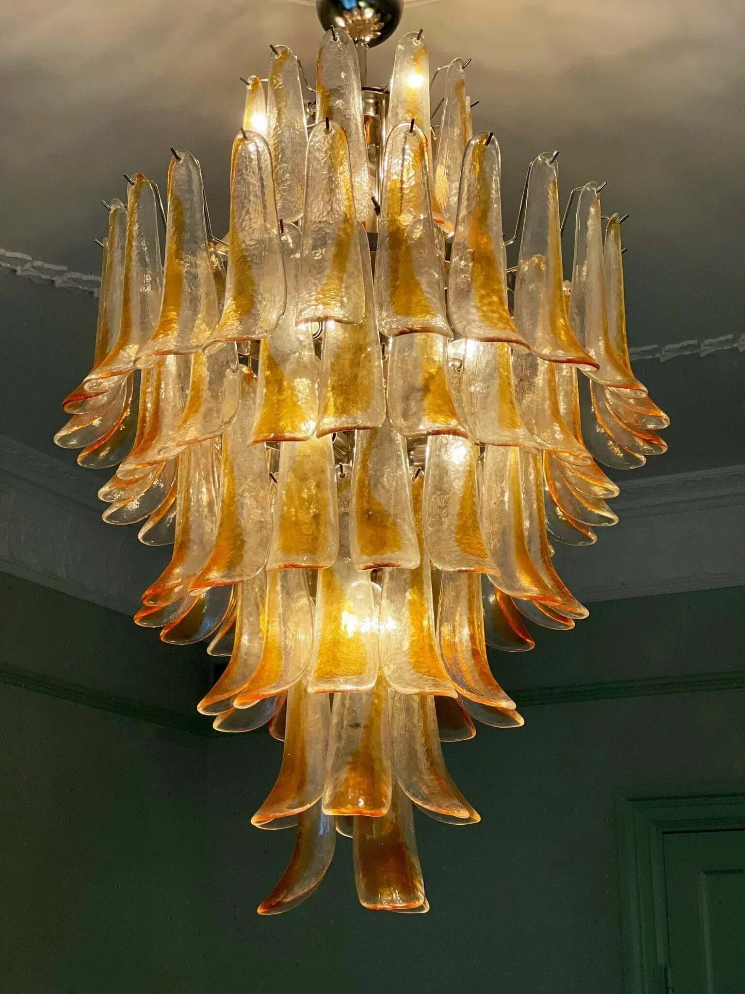 hand-blown-murano-amber-glass-petals-chandelier-for-luxury-living-spaces