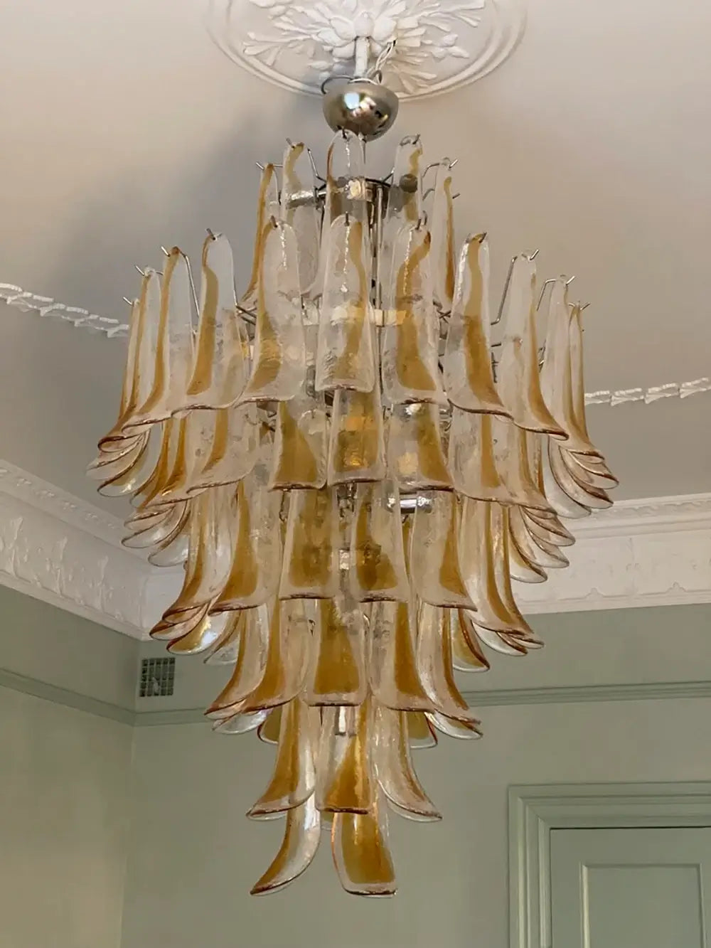 hand-blown-murano-amber-glass-petals-chandelier-for-luxury-living-spaces