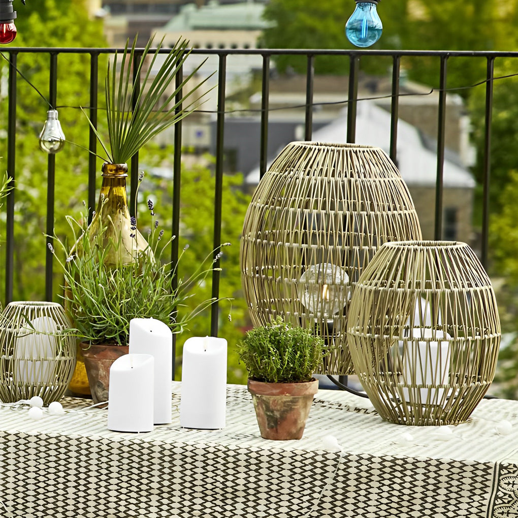 Hand Woven Rattan Oval Cage Outdoor Floor Lamp IP65 Waterproof Garden Patio Light