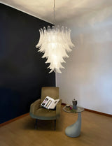 handcrafted-murano-glass-felci-chandelier-with-transparent-petals-for-luxury-living-room