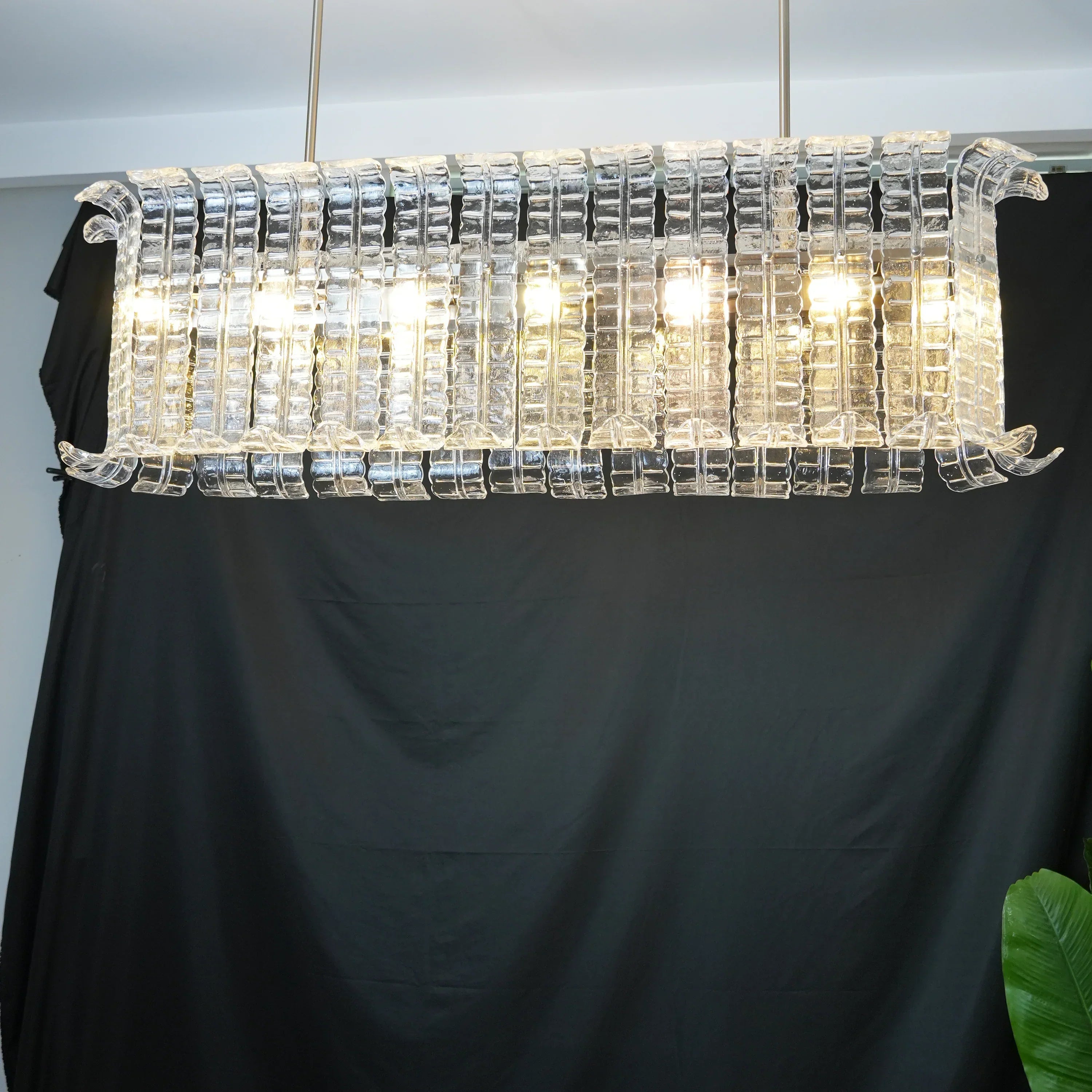 handcrafted-murano-glass-leaf-chandelier-modern-luxury-pendant-light-for-living-room