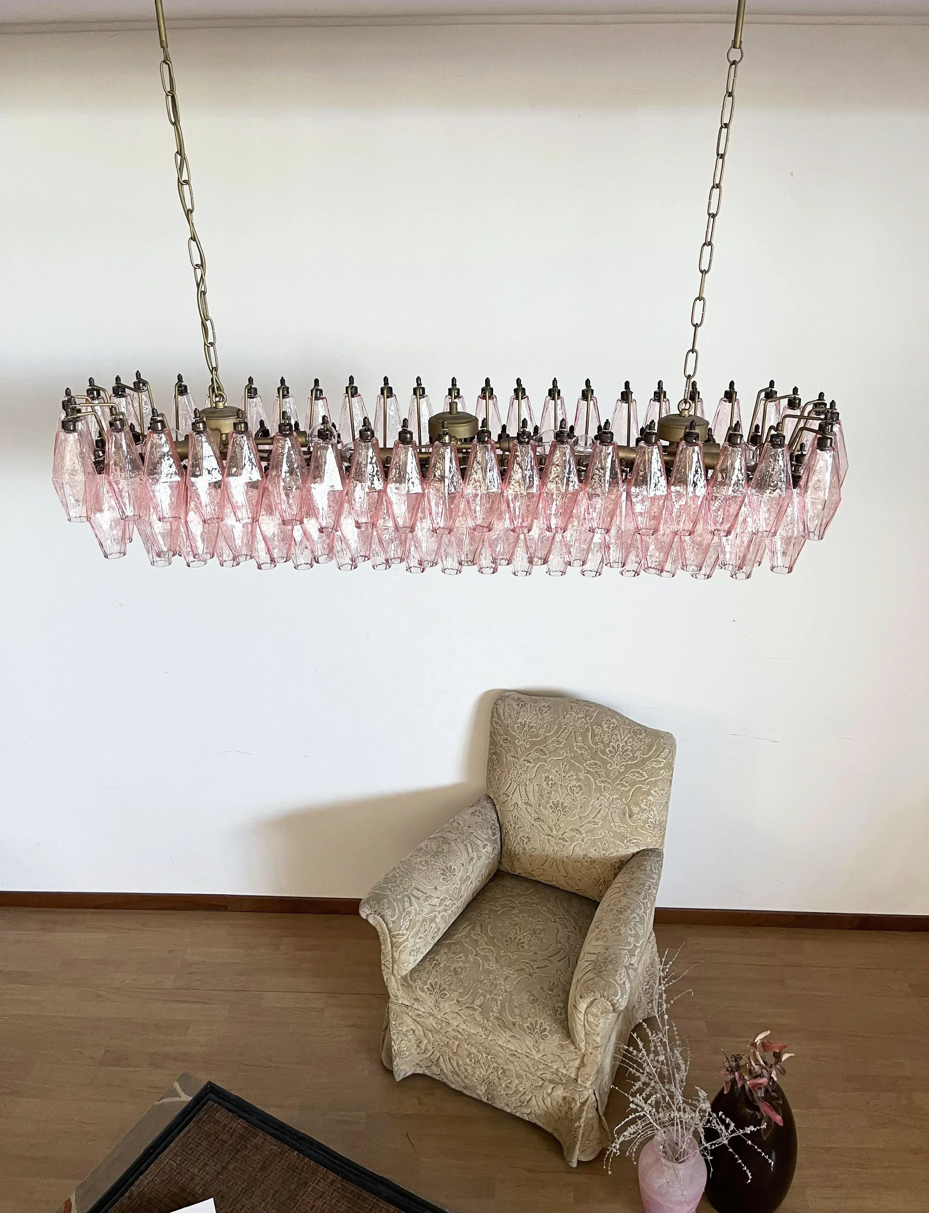 handcrafted-pink-murano-poliedri-glass-linear-chandelier-modern-dining-light