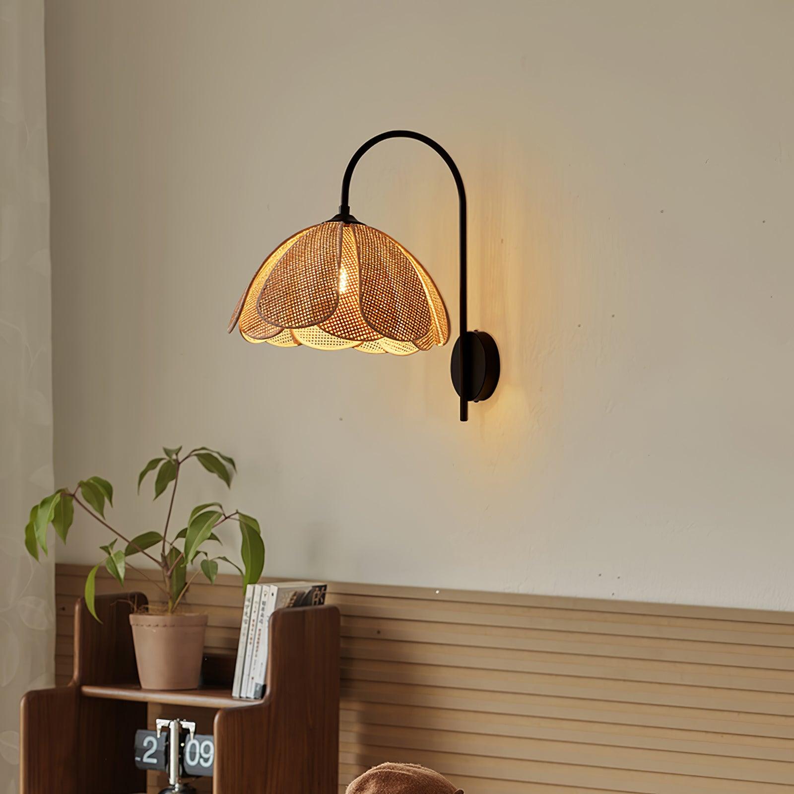 Handwoven Natural Rattan Petal Wall Sconce Lamp for Living Room and Bedroom