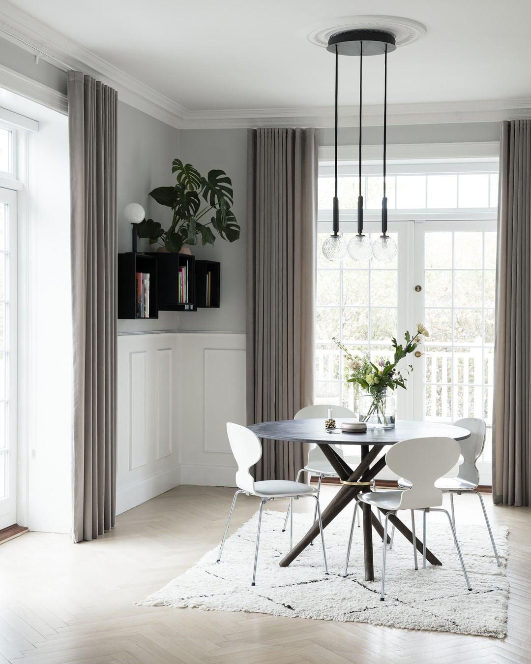 Luminae Glass Sphere Pendant Light Modern Nordic Hanging Lamp for Kitchen and Dining Room