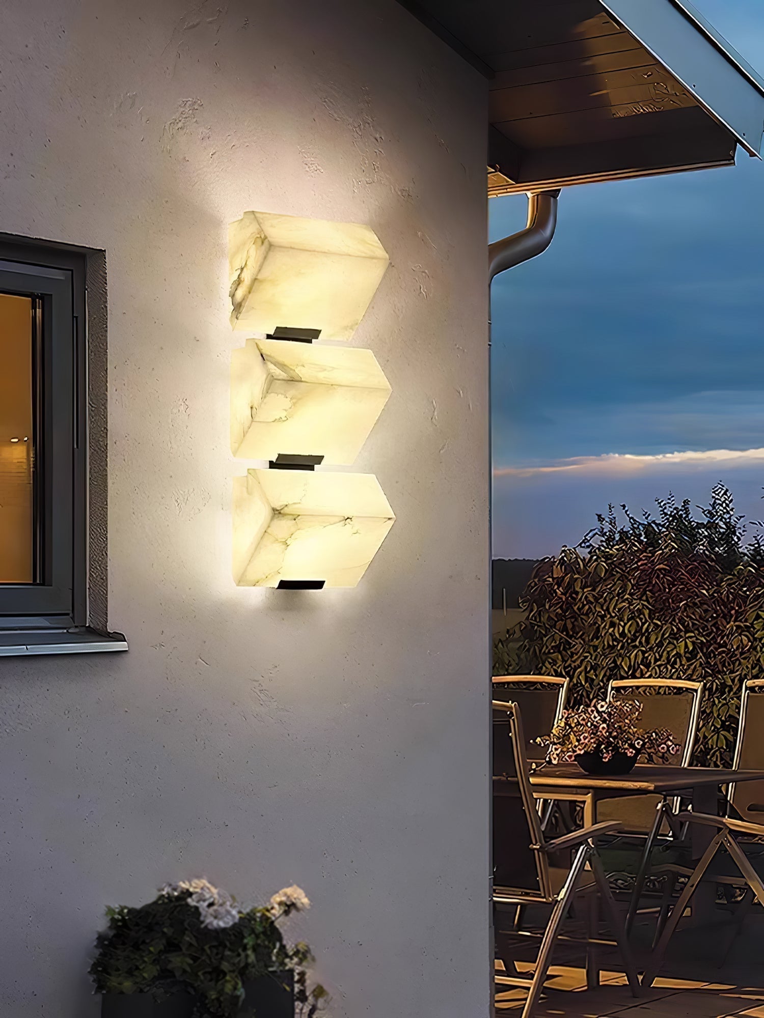 Luxury Alabaster LED Sconce Minimalist Wall Light for Staircase and Bedroom