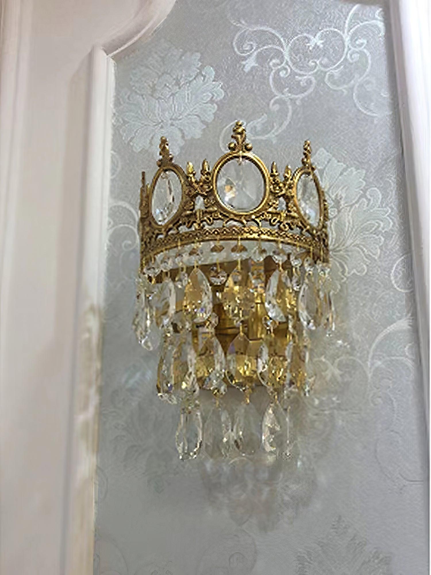Luxury Antique Crystal Wall Sconce Set of 2 Brass and Glass Droplet Indoor Lighting Fixtures