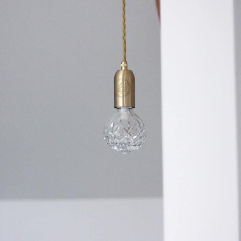 Luxury Clear Crystal Glass LED Pendant Lamp with Brass Fixture for Indoor Decor
