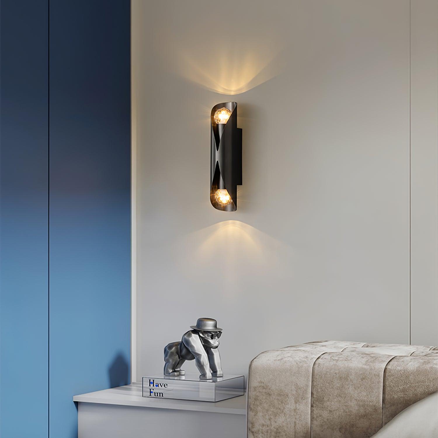 Luxury Diamonds Brass Wall Sconce Modern Textured Glass Vanity Light