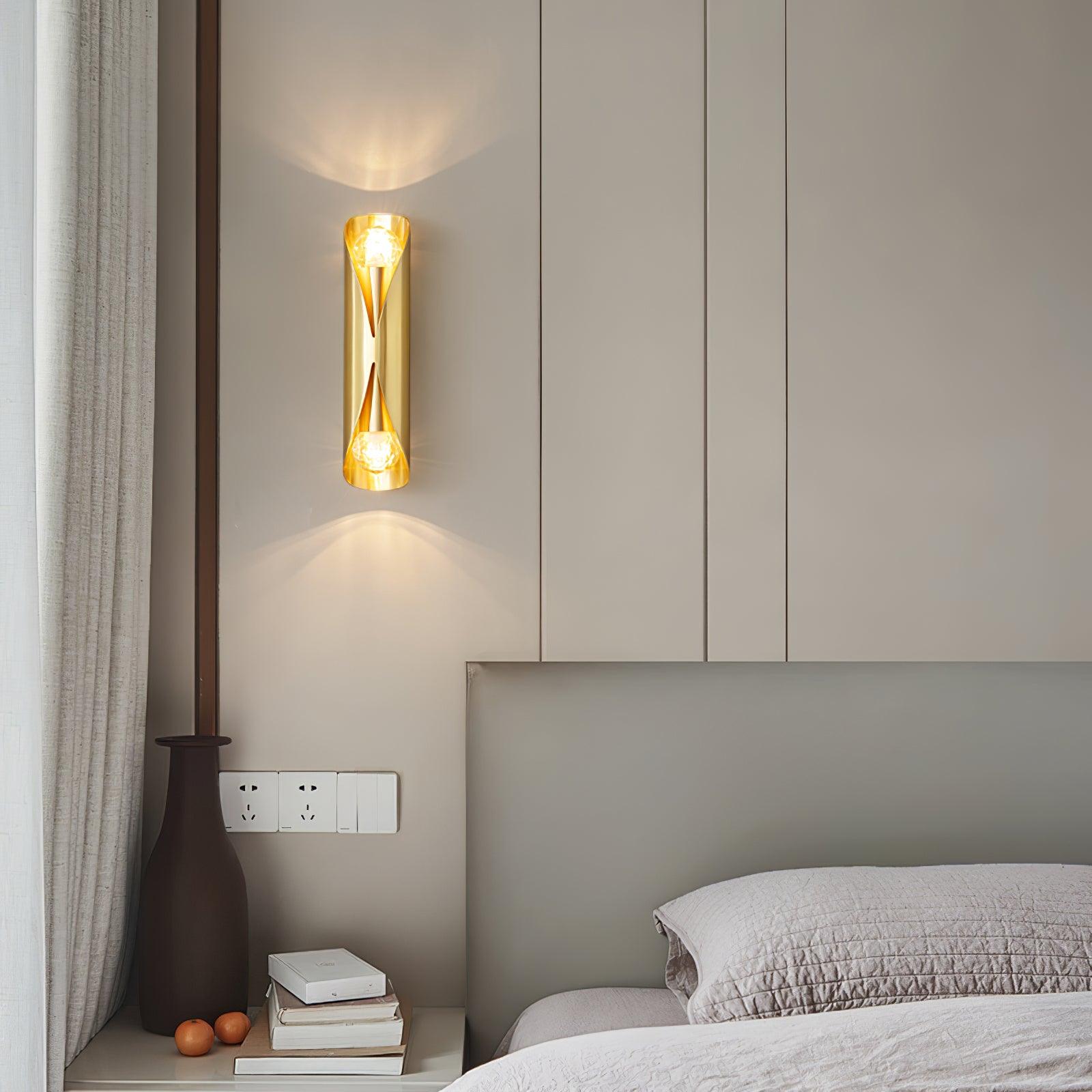 Luxury Diamonds Brass Wall Sconce Modern Textured Glass Vanity Light