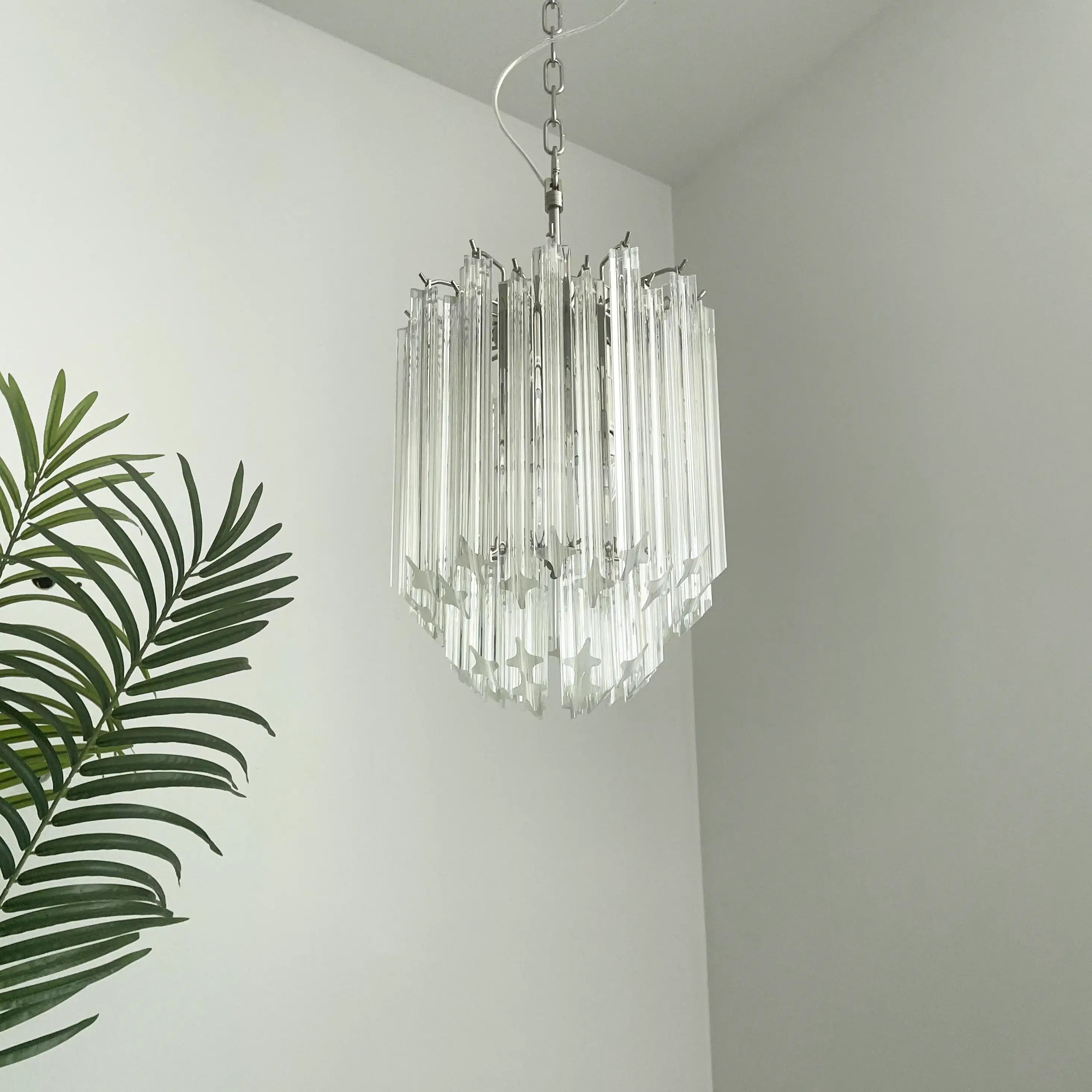 luxury-quadriedri-glass-prism-pendant-light-with-transparent-murano-crystals