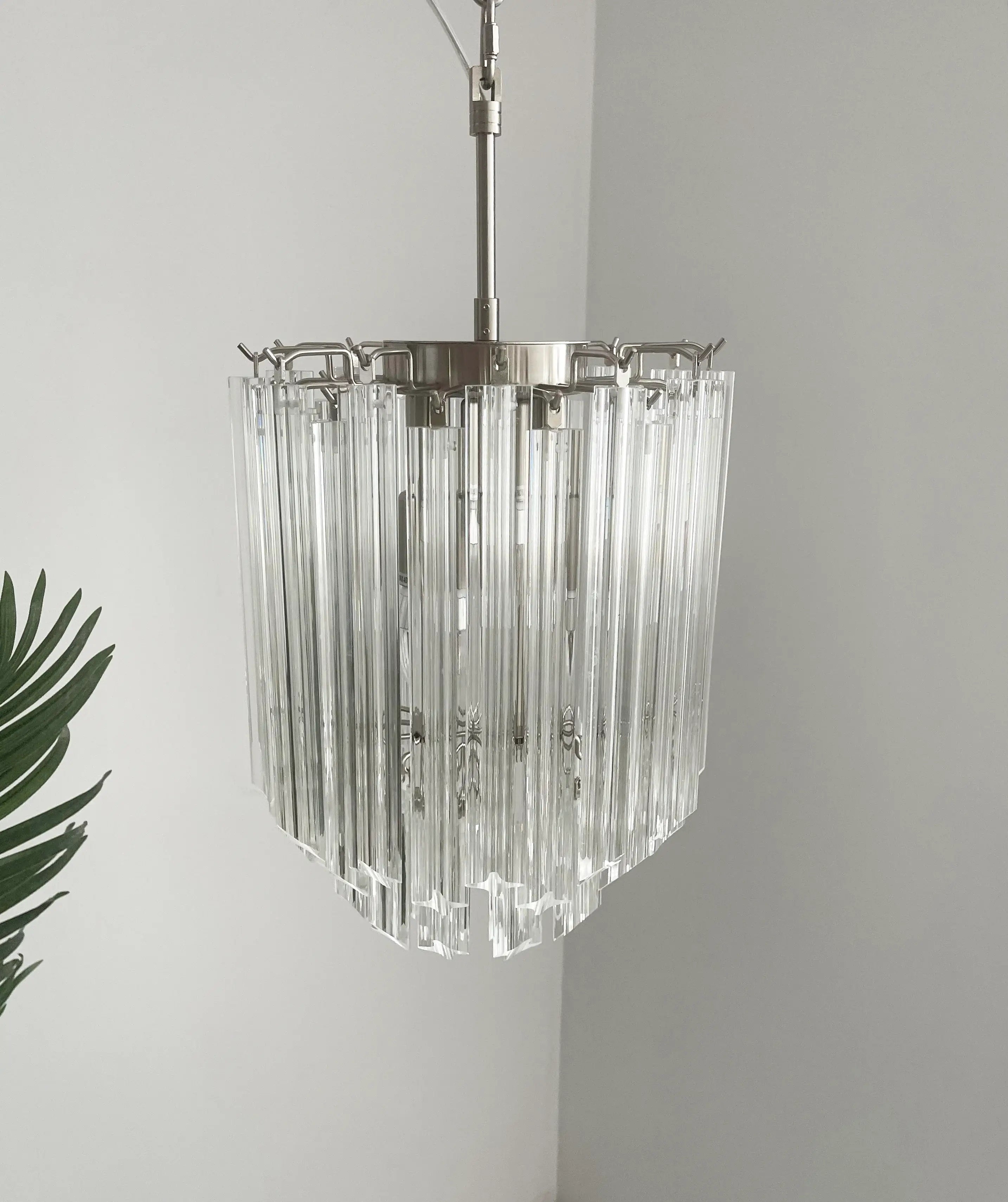 luxury-quadriedri-glass-prism-pendant-light-with-transparent-murano-crystals