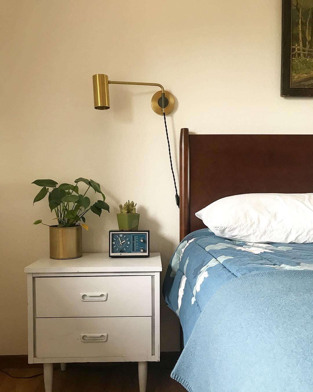 Mid Century Modern Brass Swing Arm Wall Sconce Adjustable Task Lighting Fixture
