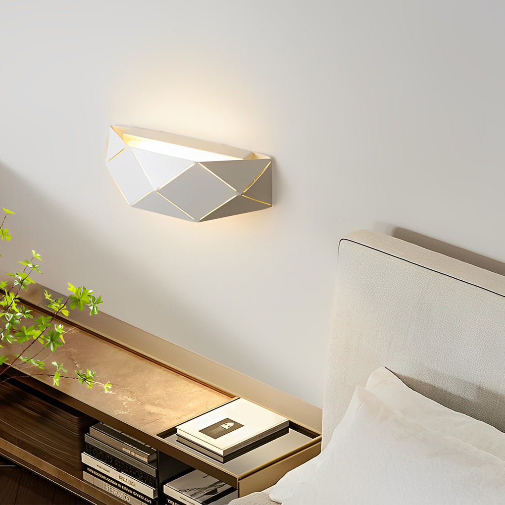 Minimalist Geometric LED Wall Sconce Modern Iron and Acrylic Light Fixture for Living Room