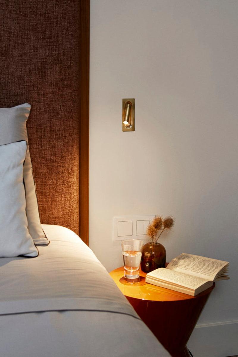 Modern Adjustable 360 Degree Rotating LED Wall Mounted Bedside Reading Lamp for Bedroom and Office