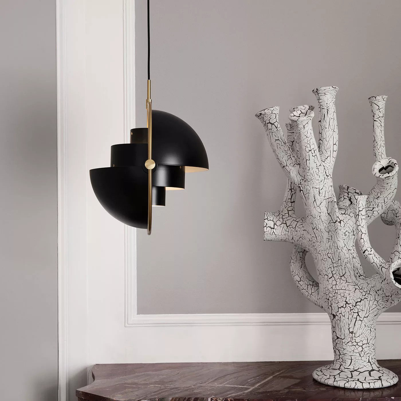 Modern Adjustable Deformed Ball Pendant Light with Multi Lite Shade Design for Dining Room