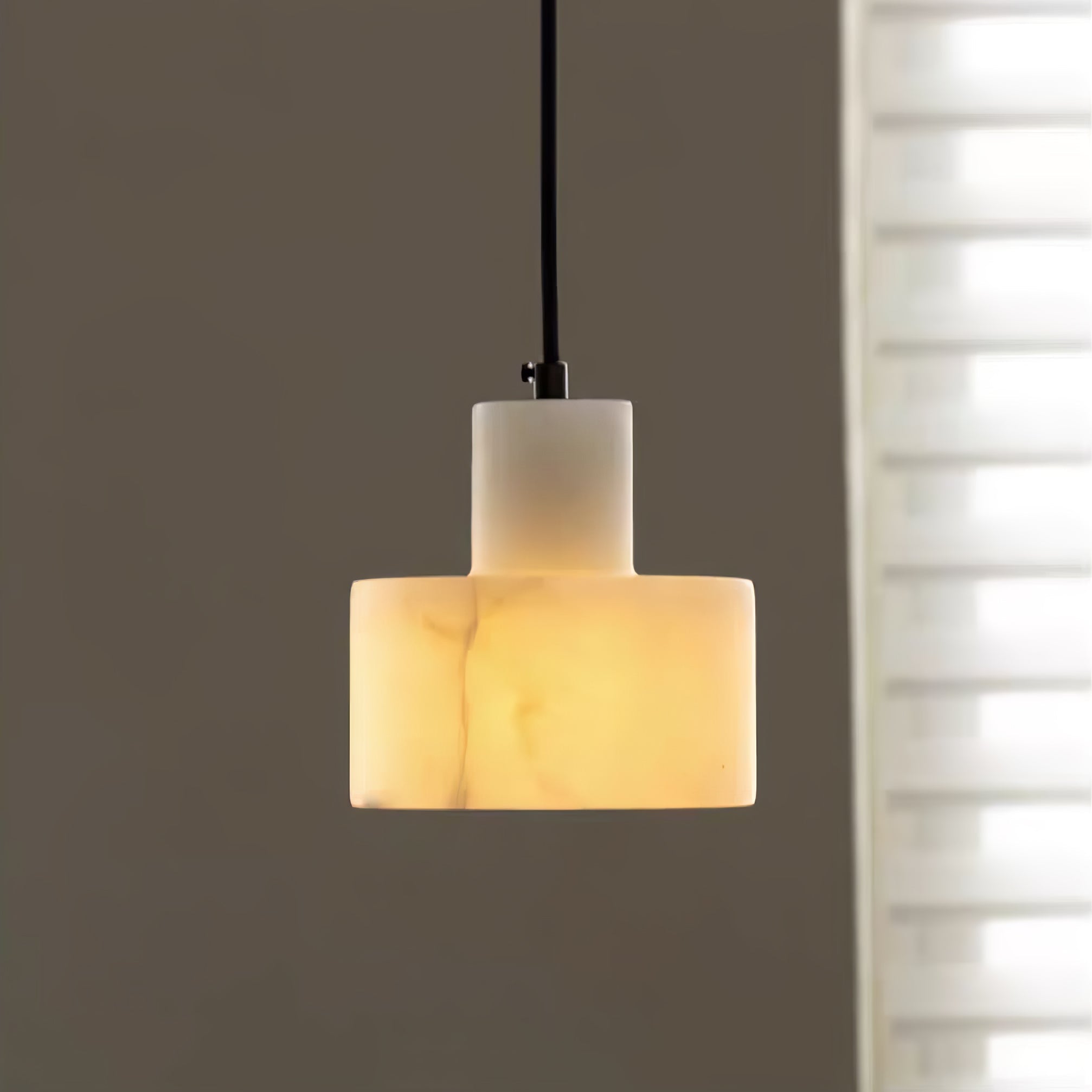 Modern Alabaster Pendant Light Minimalist Natural Stone Cylinder Hanging Lamp for Indoor Use