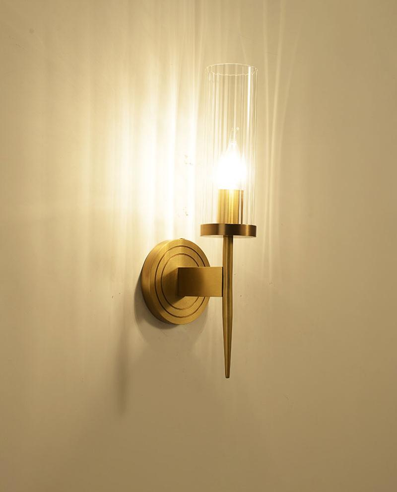 Modern Alouette Brass Wall Sconce Borosilicate Glass Bracket Wall Lamp for Interior Lighting