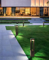 modern-aluminum-led-garden-column-light-outdoor-bollard-for-pathway-lighting