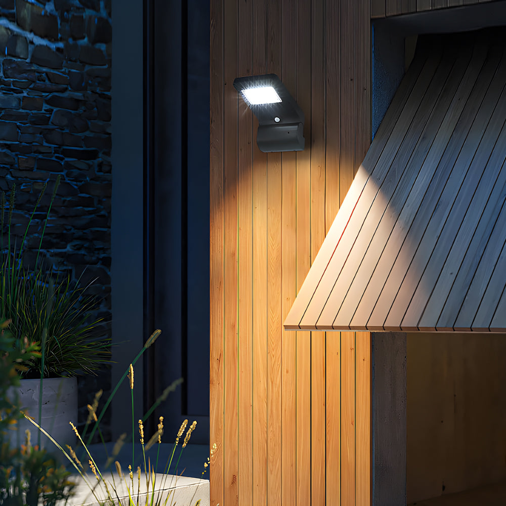 Modern Aluminum Outdoor Solar LED Wall Sconce IP65 Waterproof Exterior Light for Gardens and Courtyards