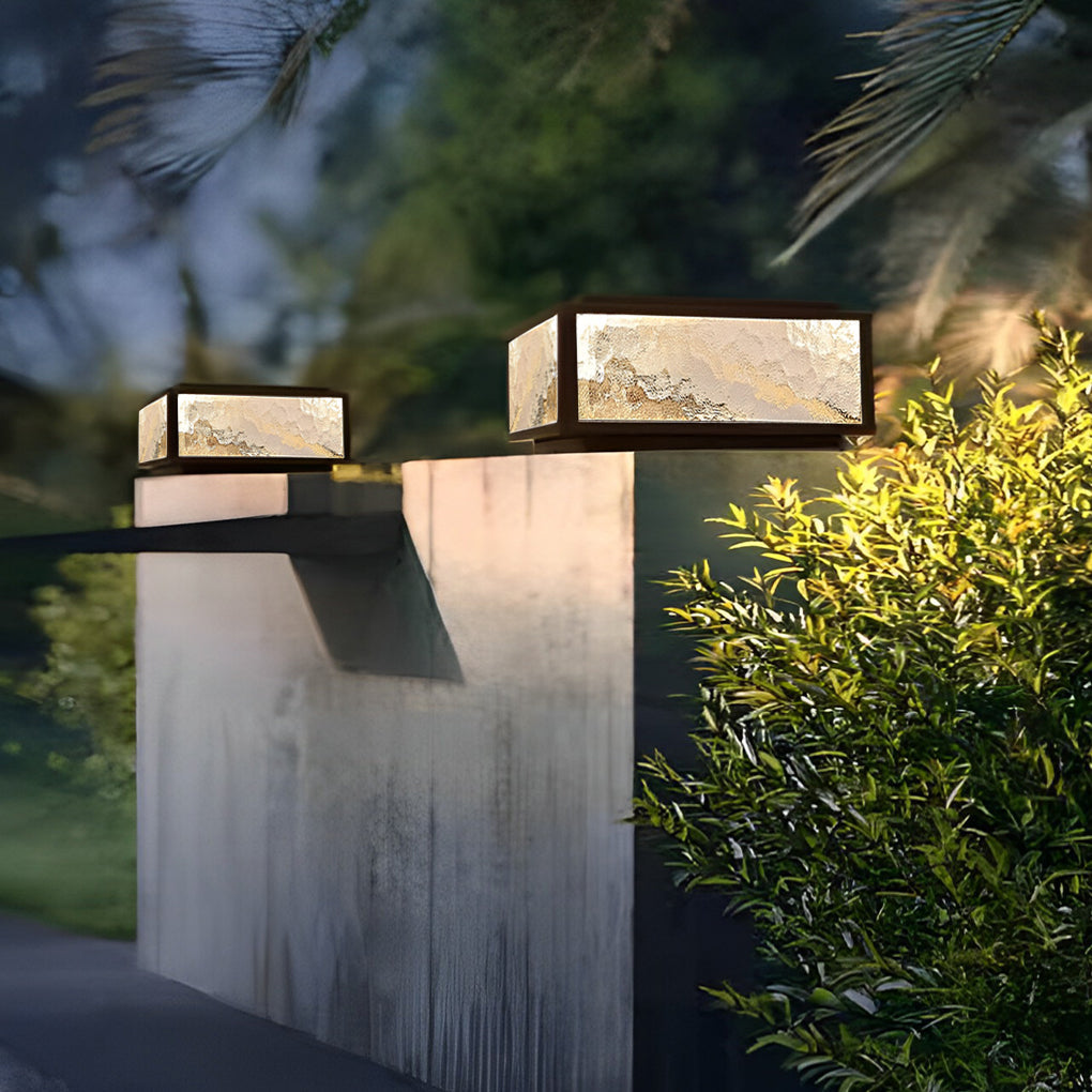 Modern Aluminum Outdoor Solar Post Light Waterproof LED Pillar Lamp for Garden Fence and Deck