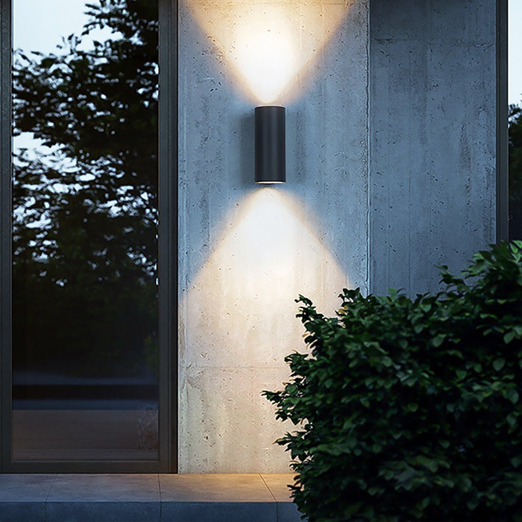Modern Aluminum Round LED Up and Down Outdoor Wall Sconce Waterproof IP65 Porch Light