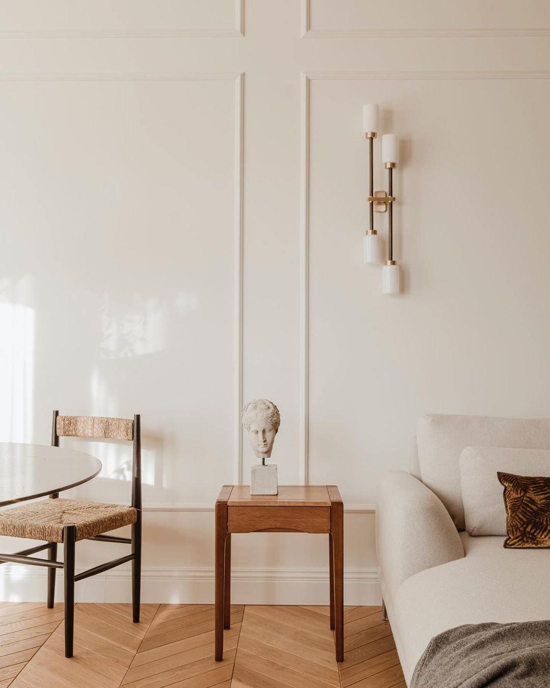Modern Asymmetric Brass Wall Sconce with Cylindrical Glass Shades for Luxury Interiors
