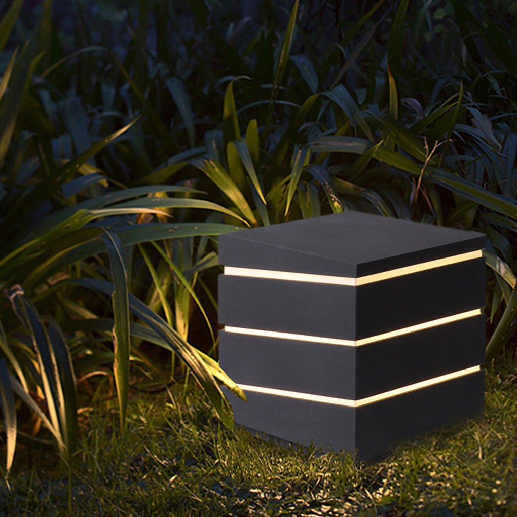 Modern Black Minimalist Square LED Outdoor Post Light IP65 Waterproof Exterior Fence Lamp
