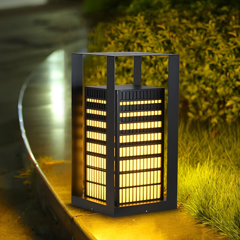 Modern Black Square Lantern LED Outdoor Pathway Light for Garden and Villa