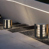 Modern Black Square LED Outdoor Post Light Waterproof Pathway Lamp for Backyard Landscaping