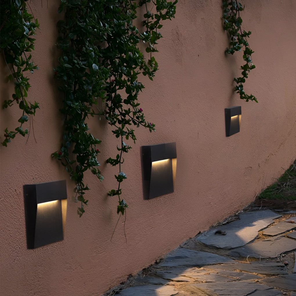 Modern Black Square LED Outdoor Step Light IP54 Waterproof Stair Wall Sconce for Deck and Patio
