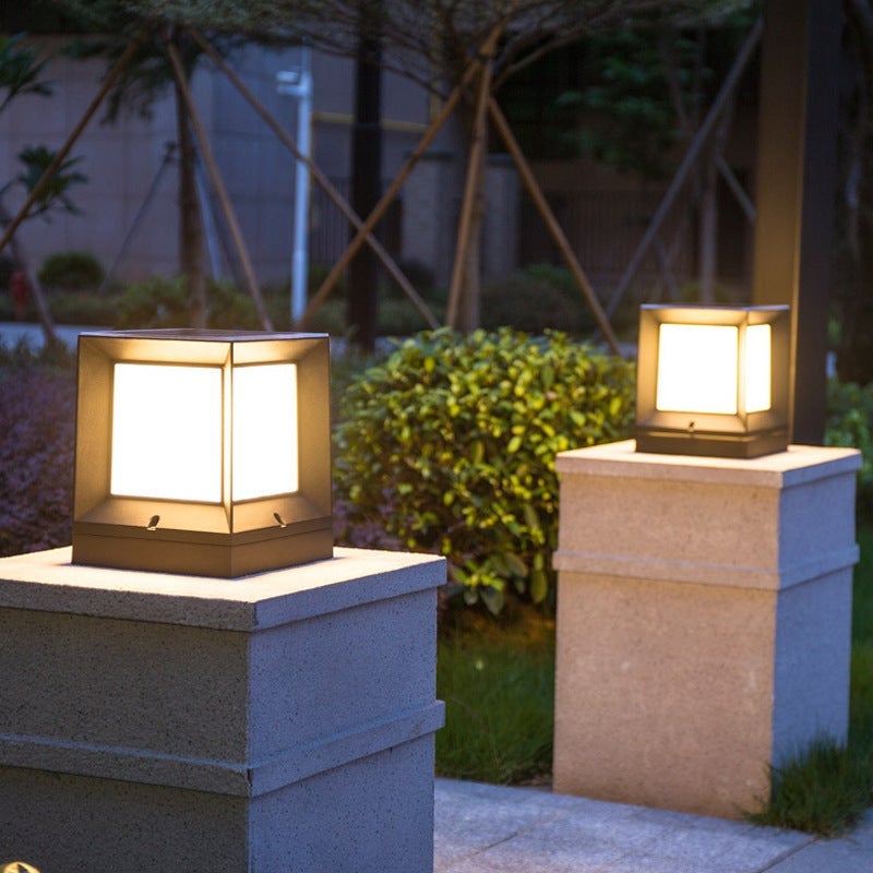 Modern Black Square Solar Post Lamp Waterproof Outdoor LED Pillar Light for Garden and Patio