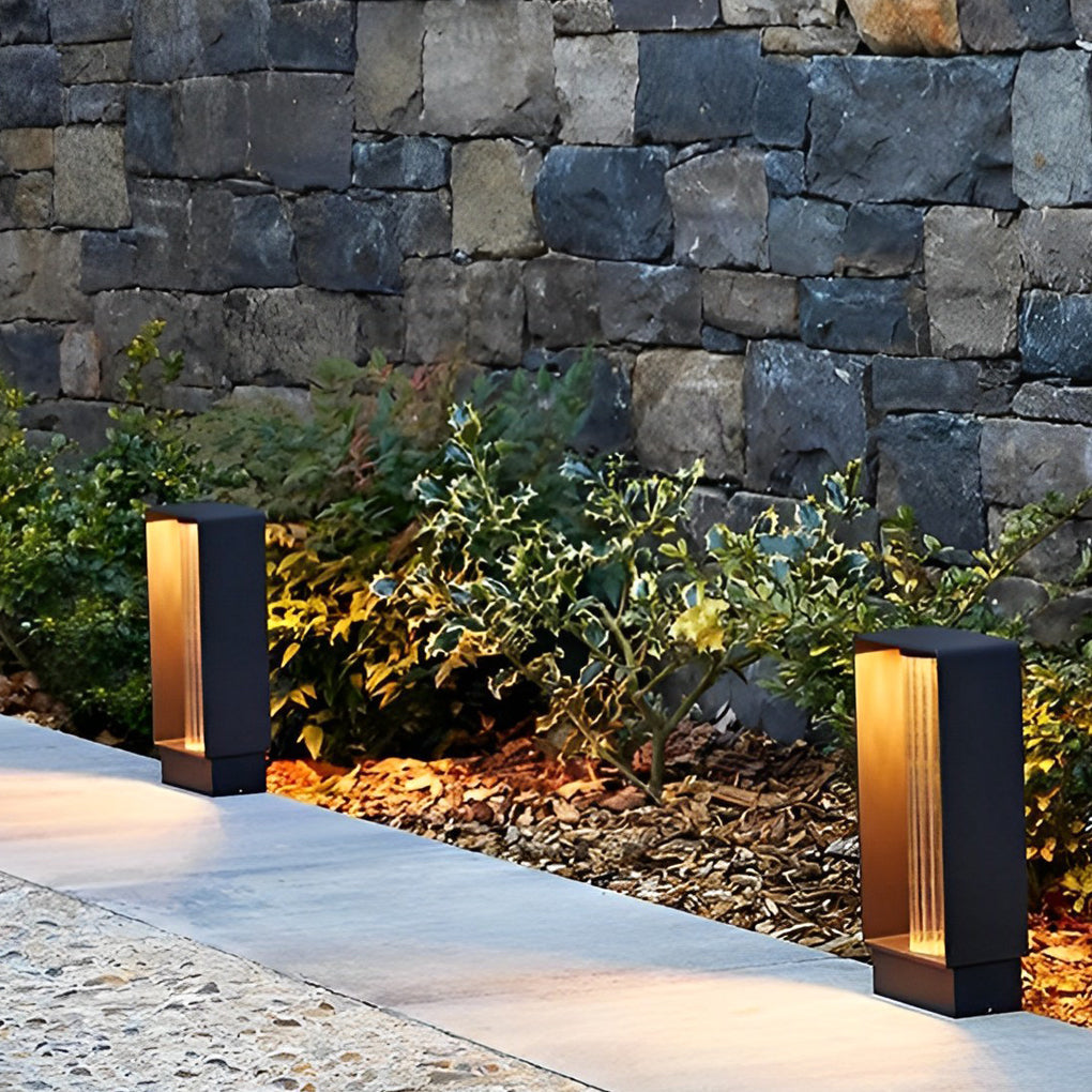 Modern Black Waterproof Solar LED Path Light for Outdoor Garden and Lawn