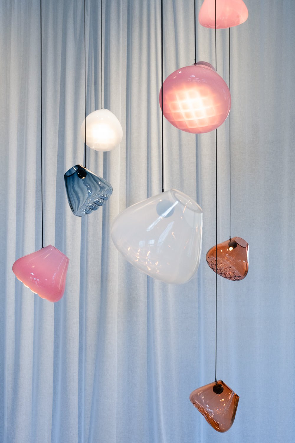 Modern Blown Glass Grid Pendant Light LED Geometric Hanging Lamp for Elegant Interior Lighting