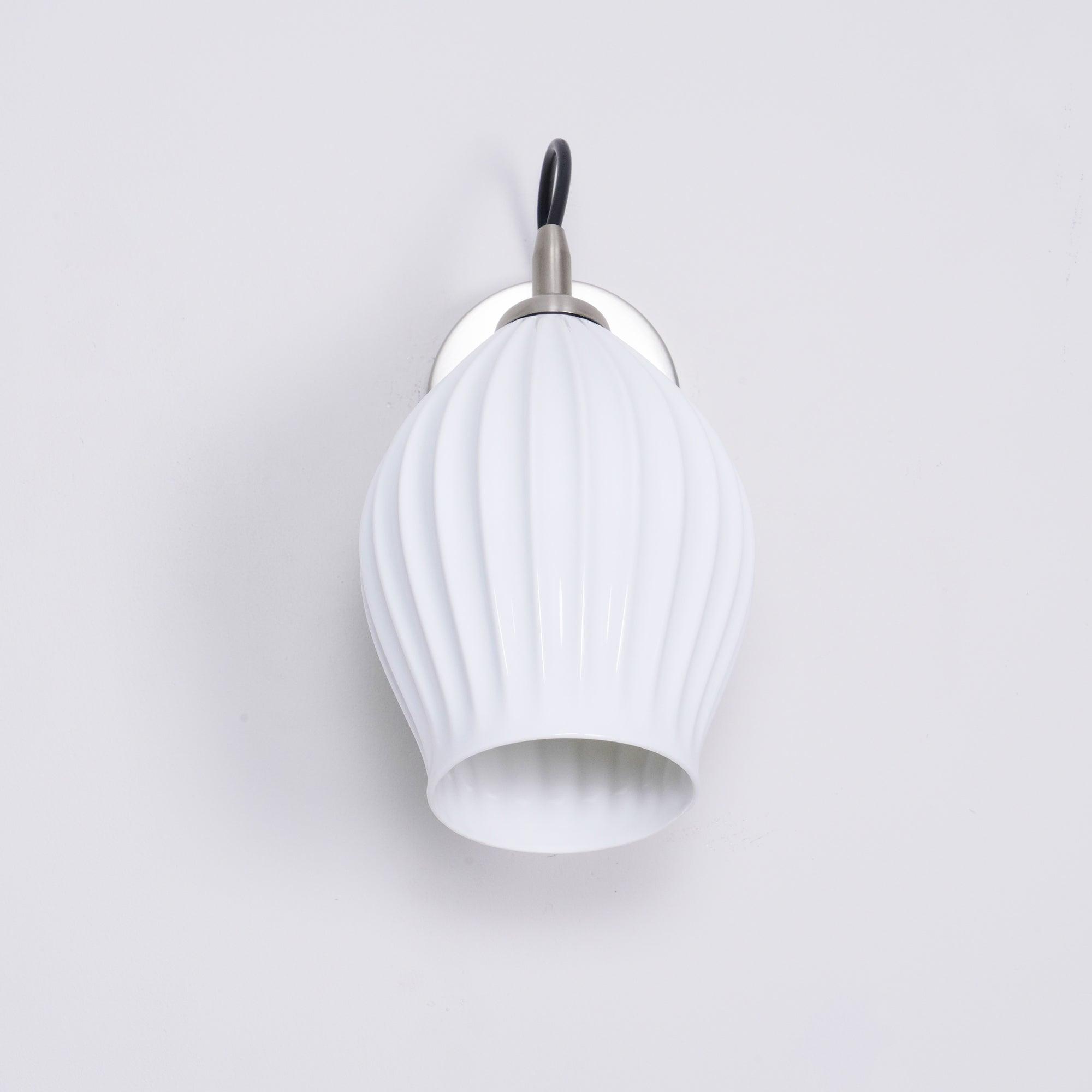 Modern Bone China Ceramic Ribbed Sconce Wall Light for Living Room Bedroom