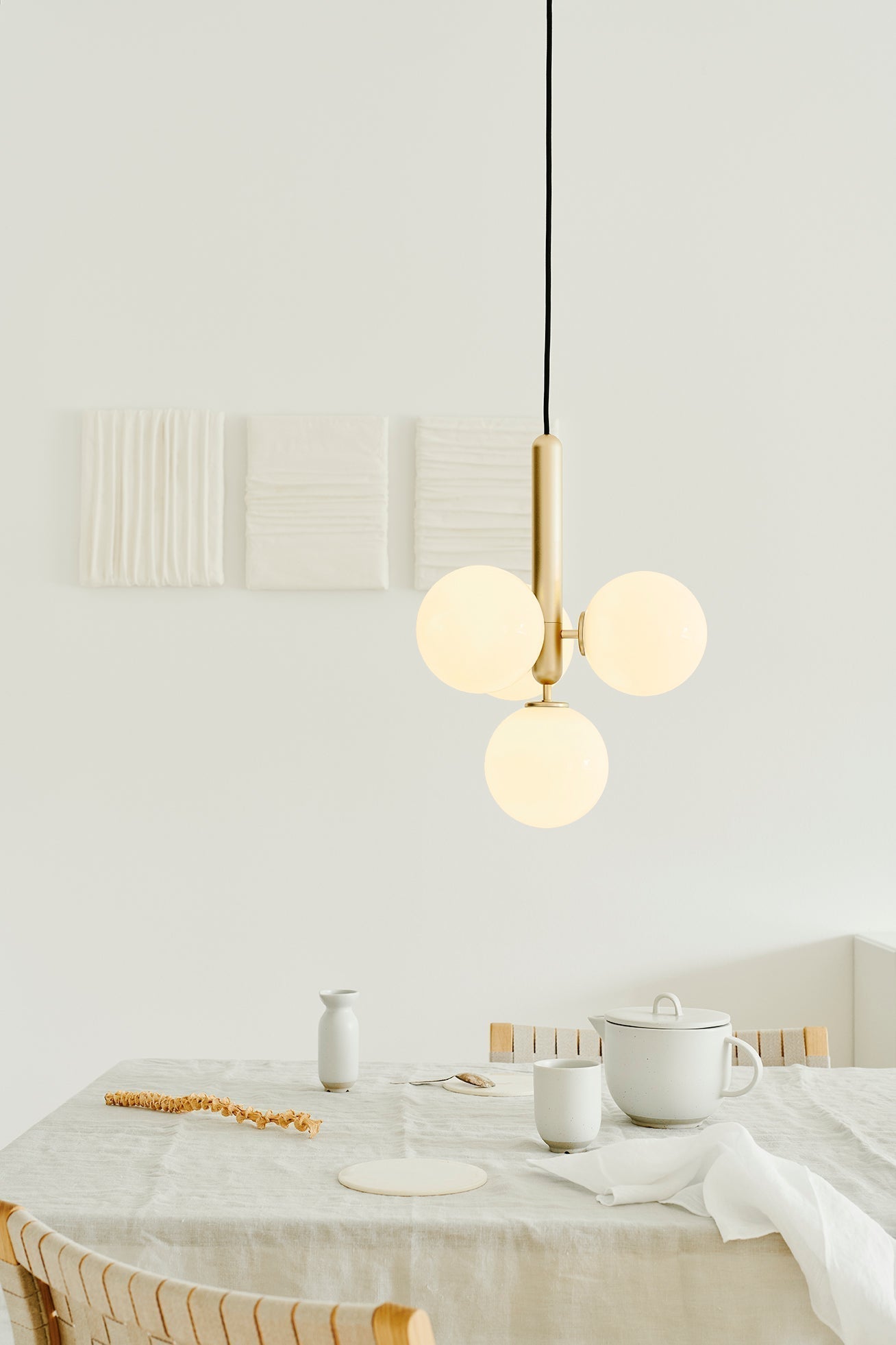 Modern Brass Glass Globe Pendant Light with Mouth Blown Spheres Nordic Chandelier