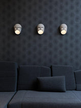 Modern Ceramic Face Mask Wall Sconce Decorative Art Portrait Wall Light for Interior Decor