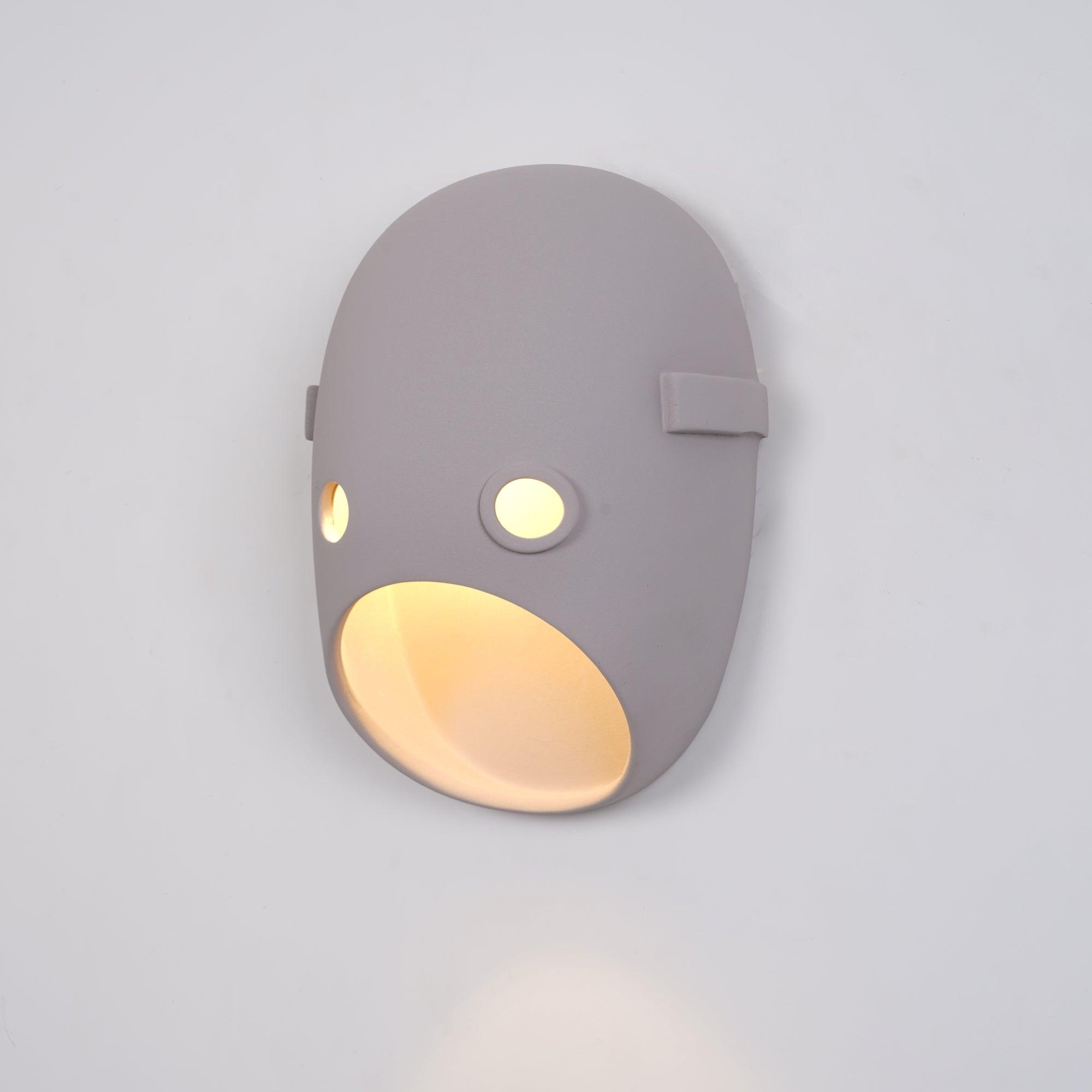 Modern Ceramic Face Mask Wall Sconce Decorative Art Portrait Wall Light for Interior Decor