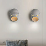 Modern Ceramic Face Mask Wall Sconce Decorative Art Portrait Wall Light for Interior Decor
