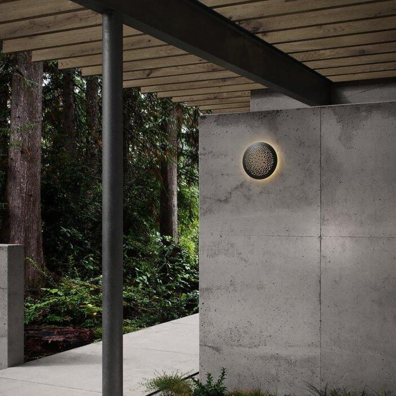 Modern Circular Black LED Outdoor Wall Light Waterproof Round Exterior Sconce for Porch and Garden