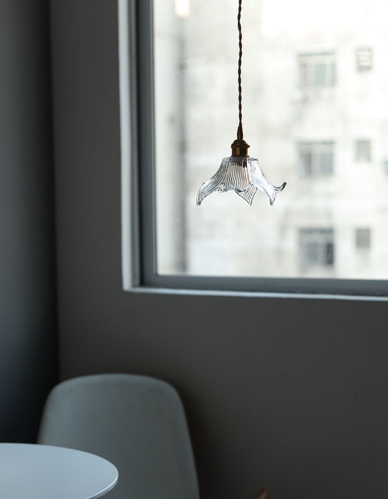 Modern Clear Glass Crystal Pendant Light for Kitchen Island and Dining Room Lighting