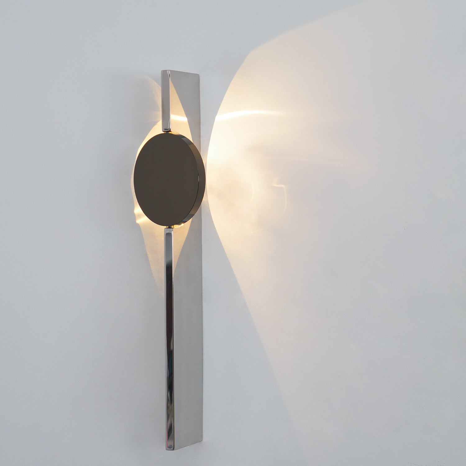 Modern Creative Light and Shadow LED Wall Sconce for Artistic Interior Lighting