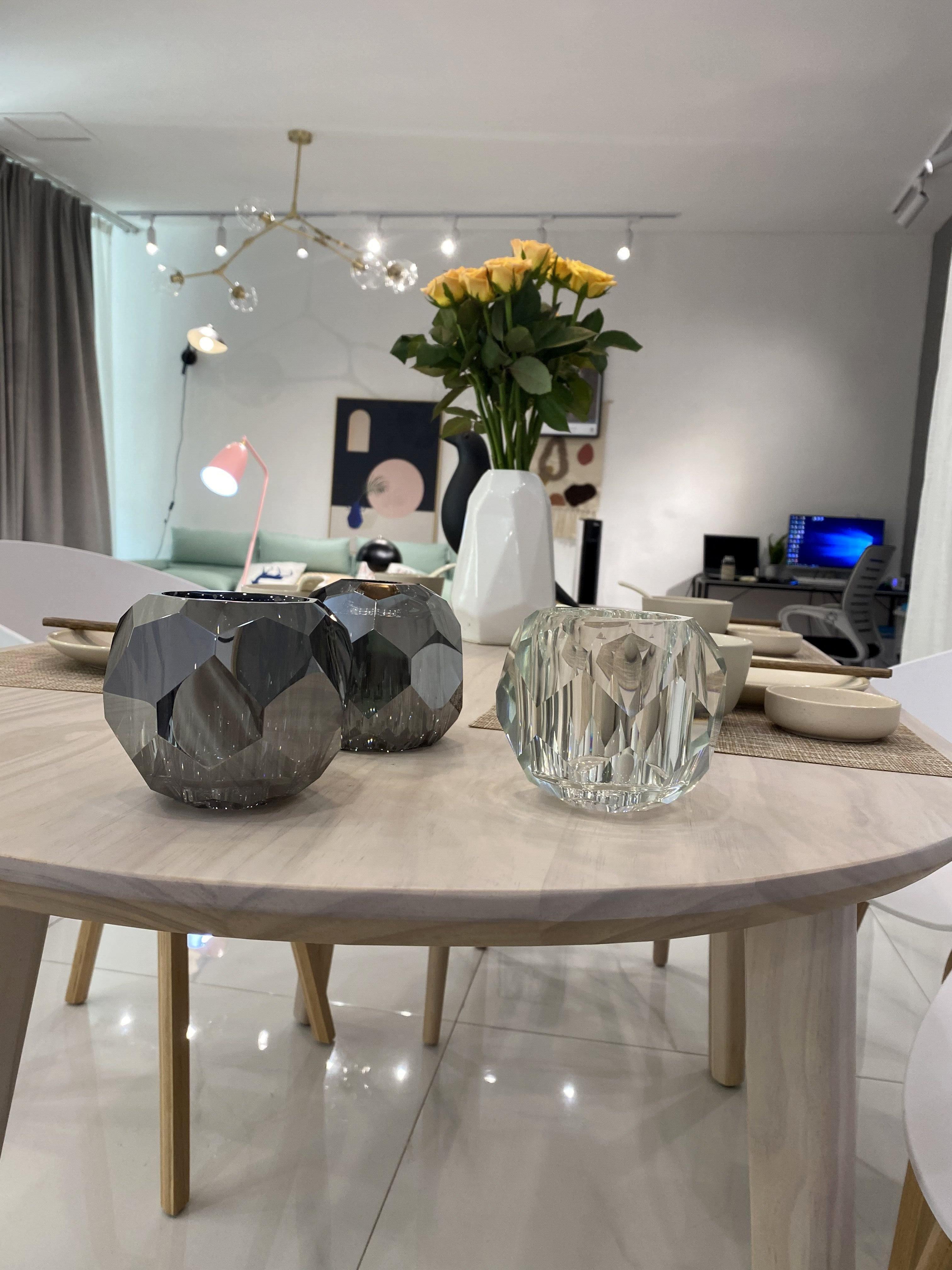 Modern Crystal Sphere Cluster Chandelier Round Brass Pendant Light for Dining Room