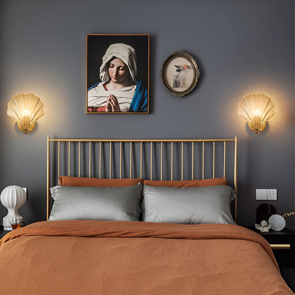 Modern Fan Shaped Ribbed Glass Wall Sconce Brass LED Bedside Lamp with 3 Step Dimming
