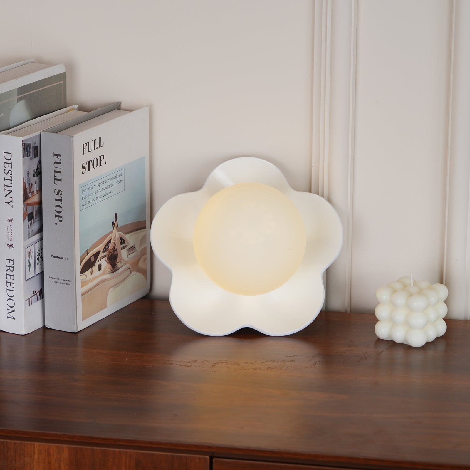 Modern Floral Resin Wall Sconce and Glass Ceiling Lamp for Indoor Lighting