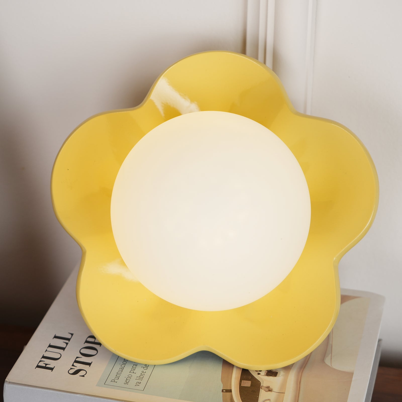 Modern Floral Resin Wall Sconce and Glass Ceiling Lamp for Indoor Lighting